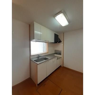 ヴァン・ルミエール　Ⅰ 102【管理NO：1-013554601-01020】 ★家具家電は申し込み後に搬入します★ ★2026年10月中旬入居可能★の物件写真3