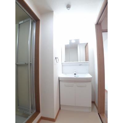 リバティータウン 302【管理NO：1-004830701-03020】 ★家具家電は申し込み後に搬入します★ ★2026年10月中旬入居可能★の物件写真6
