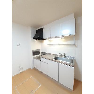 ルーナ 103【管理NO：1-017712401-01030】 ★家具家電は申し込み後に搬入します★ ★2026年10月下旬入居可能★の物件写真3
