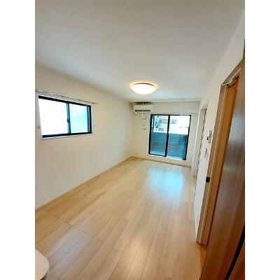 レーヌ　Ⅰ 203【管理NO：1-026275001-02030】 ★家具家電は申し込み後に搬入します★ ★2026年11月中旬入居可能★の物件写真2