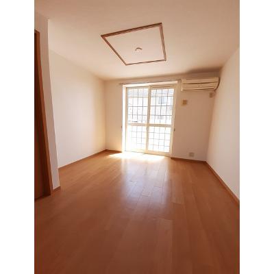 ポップス・Ｆ 102【管理NO：1-012203901-01020】 ★家具家電は申し込み後に搬入します★ ★2026年10月中旬入居可能★の物件写真2