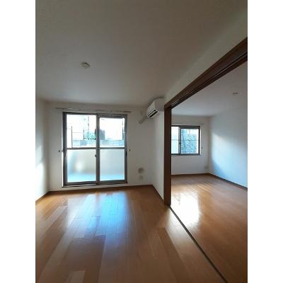 サンパレス土肥 102【管理NO：1-011592801-01020】 ★家具家電は申し込み後に搬入します★ ★2026年10月下旬入居可能★の物件写真2