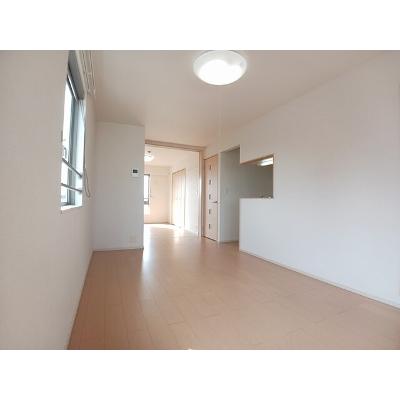 フォーエヴァー　サンリッチ 306【管理NO：1-018134001-03050】 ★家具家電は申し込み後に搬入します★ ★2026年10月下旬入居可能★の物件写真2