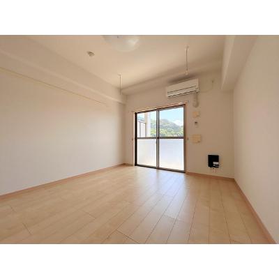 グランドステージ鏡 302【管理NO：1-018783701-03020】 ★家具家電は申し込み後に搬入します★の物件写真2
