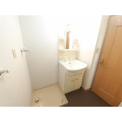 グリーンヒル三城Ａ 101【管理NO：1-012018901-01010】 ★家具家電は申し込み後に搬入します★ ★2026年10月中旬入居可能★の物件写真6