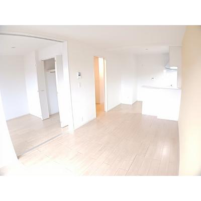 カルム　Ⅲ 204【管理NO：1-024713703-02040】 ★家具家電は申し込み後に搬入します★ ★2026年10月中旬入居可能★の物件写真2
