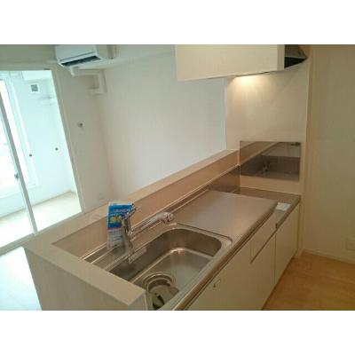 ラララＫ３　Ｂ 101【管理NO：1-021689002-01010】 ★家具家電は申し込み後に搬入します★ ★2026年11月上旬入居可能★の物件写真3