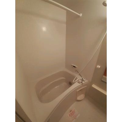 フローラル高畑 203【管理NO：1-014171901-02030】 ★家具家電は申し込み後に搬入します★ ★2026年10月下旬入居可能★の物件写真4