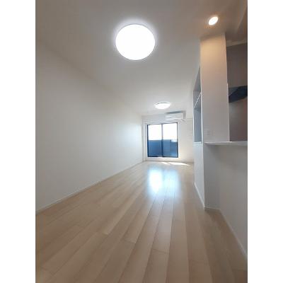 フロレゾン・ベル　Ⅱ 205【管理NO：1-026908202-02040】 ★家具家電は申し込み後に搬入します★ ★2026年10月下旬入居可能★の物件写真2