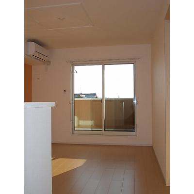 エトワールⅡ 203【管理NO：1-019305101-02030】 ★家具家電は申し込み後に搬入します★ ★2026年11月中旬入居可能★の物件写真2