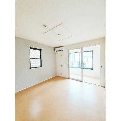 アンビシアンＣ 101【管理NO：1-020938303-01010】 ★家具家電は申し込み後に搬入します★ ★2026年11月中旬入居可能★の物件写真2