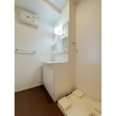 プリムール 302【管理NO：1-023335401-03020】 ★家具家電は申し込み後に搬入します★ ★2026年10月下旬入居可能★の物件写真6