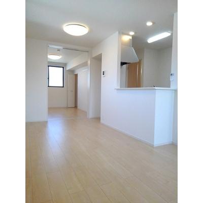 レグルス財光寺 201【管理NO：1-025261301-02010】 ★家具家電は申し込み後に搬入します★ ★2026年10月下旬入居可能★の物件写真2