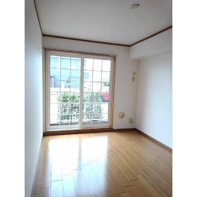 サンパティークミツイ 102【管理NO：1-010720701-01020】 ★家具家電は申し込み後に搬入します★ ★2026年10月下旬入居可能★の物件写真2
