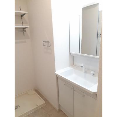 リベルラ　Ⅱ 101【管理NO：1-027018502-01010】 ★家具家電は申し込み後に搬入します★ ★2026年10月中旬入居可能★の物件写真6