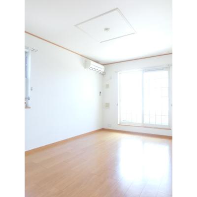 プレール　Ｂ棟 201【管理NO：1-013427502-02010】 ★家具家電は申し込み後に搬入します★ ★2026年11月中旬入居可能★の物件写真2