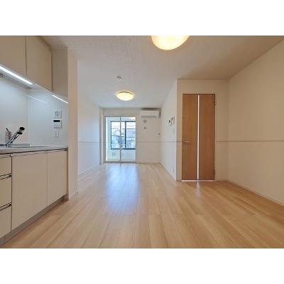 ククナ 102【管理NO：1-026870301-01020】 ★家具家電は申し込み後に搬入します★ ★2026年10月下旬入居可能★の物件写真2
