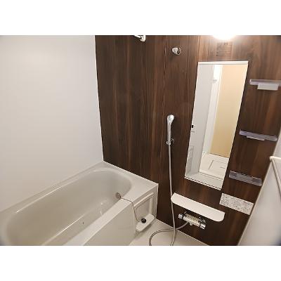 プルメリアⅥ 101【管理NO：1-024983401-01010】 ★家具家電は申し込み後に搬入します★の物件写真4