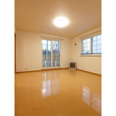 ファミーユ学園通 202【管理NO：1-014802201-02020】 ★家具家電は申し込み後に搬入します★ ★2026年11月中旬入居可能★の物件写真2