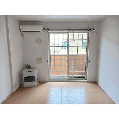 ラフィネⅡ 102【管理NO：1-019302501-01020】 ★家具家電は申し込み後に搬入します★ ★2026年11月下旬入居可能★の物件写真2