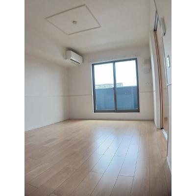 Ｆｉｏｒｅ・Ｔ 202【管理NO：1-023318801-02020】 ★家具家電は申し込み後に搬入します★ ★2026年11月上旬入居可能★の物件写真2