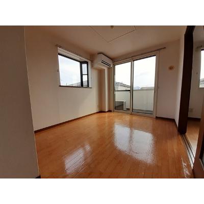 セジュール 204【管理NO：1-009486101-02040】 ★家具家電は申し込み後に搬入します★ ★2026年10月中旬入居可能★の物件写真2