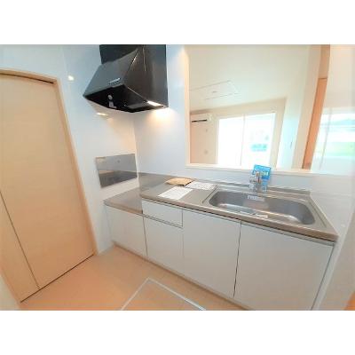 ジェルメフルールⅡ 102【管理NO：1-020351001-01020】 ★家具家電は申し込み後に搬入します★ ★2026年11月上旬入居可能★の物件写真3