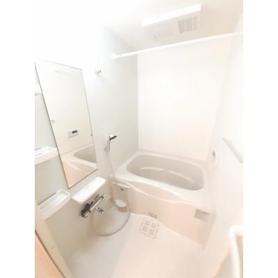 グランドプレミアムＣ 105【管理NO：1-021253803-01040】 ★家具家電は申し込み後に搬入します★ ★2026年12月中旬入居可能★の物件写真4