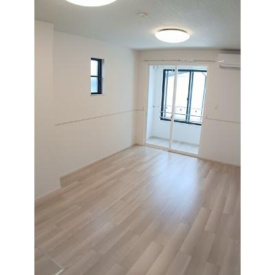 マ・メゾンⅡ 101【管理NO：1-028405801-01010】 ★家具家電は申し込み後に搬入します★ ★2026年10月下旬入居可能★の物件写真2