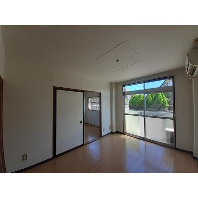 エルディム８ 101【管理NO：1-001170001-01010】 ★家具家電は申し込み後に搬入します★ ★2026年10月下旬入居可能★の物件写真2
