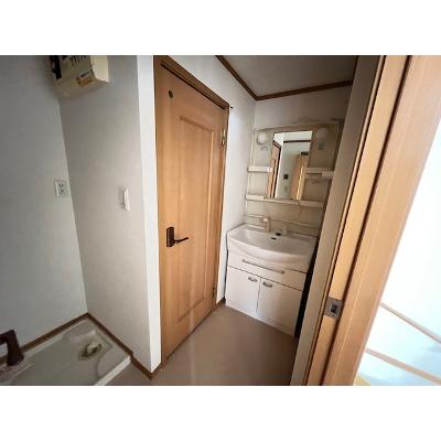 サンシャインひばりＣ 201【管理NO：1-013267503-02010】 ★家具家電は申し込み後に搬入します★の物件写真6