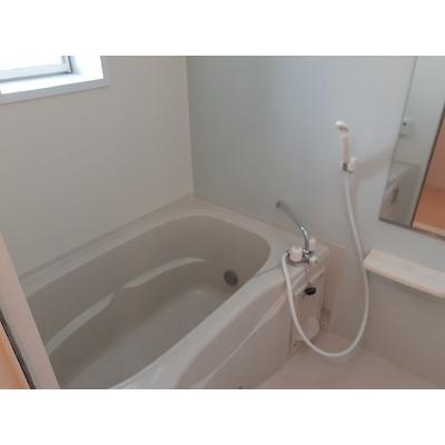 アプローズＢ 203【管理NO：1-017858002-02030】 ★家具家電は申し込み後に搬入します★ ★2026年10月下旬入居可能★の物件写真4