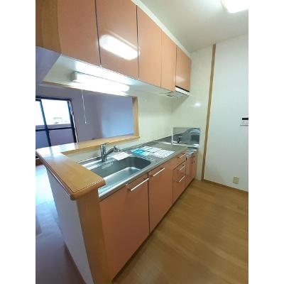 フォレスタ 101【管理NO：1-012466301-01010】 ★家具家電は申し込み後に搬入します★ ★2026年10月上旬入居可能★の物件写真3