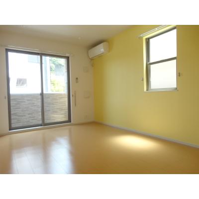 サンエスポアールⅦ 101【管理NO：1-019205302-01010】 ★家具家電は申し込み後に搬入します★ ★2026年10月下旬入居可能★の物件写真2