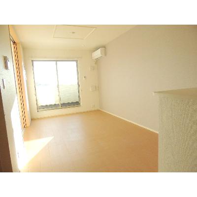 シャン　ドゥ　フルール　Ｃ 202【管理NO：1-020485401-02020】 ★家具家電は申し込み後に搬入します★ ★2026年12月中旬入居可能★の物件写真2