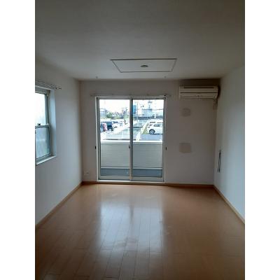 カレントハウス 101【管理NO：1-016995701-01010】 ★家具家電は申し込み後に搬入します★ ★2026年10月下旬入居可能★の物件写真2