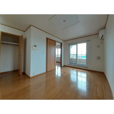 クレメント 201【管理NO：1-013615601-02010】 ★家具家電は申し込み後に搬入します★ ★2026年11月下旬入居可能★の物件写真2
