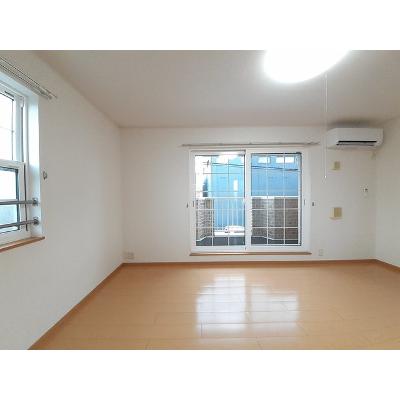 レスコアーヌ 204【管理NO：1-015260001-02040】 ★家具家電は申し込み後に搬入します★ ★2026年09月下旬入居可能★の物件写真2