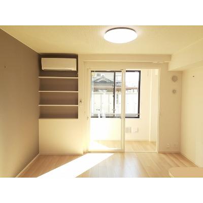 ヒカルサ高岡角ウエスト 104【管理NO：1-027529901-01040】 ★家具家電は申し込み後に搬入します★ ★2026年10月下旬入居可能★の物件写真2