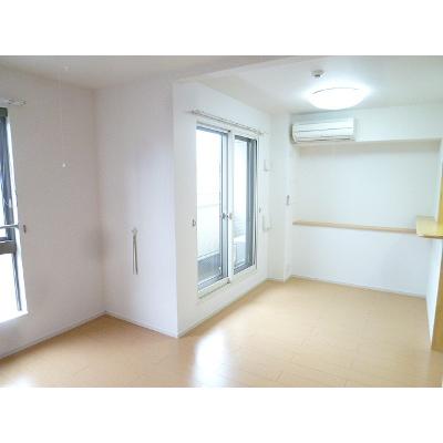 トーク　鷹の羽 202【管理NO：1-017127101-02020】 ★家具家電は申し込み後に搬入します★ ★2026年10月下旬入居可能★の物件写真2