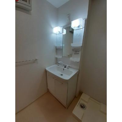 ラフィーネ花之岡 103【管理NO：1-022285501-01030】 ★家具家電は申し込み後に搬入します★ ★2026年10月下旬入居可能★の物件写真6