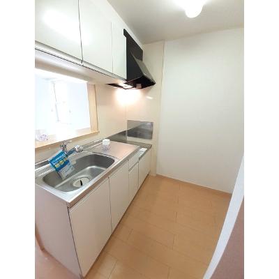 サンライズ・ヴィラ　Ⅱ 104【管理NO：1-015694502-01040】 ★家具家電は申し込み後に搬入します★ ★2026年10月下旬入居可能★の物件写真3
