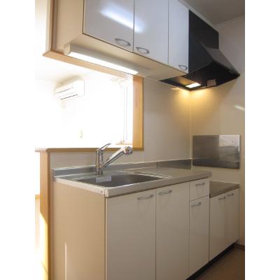 ボニート 202【管理NO：1-015007101-02020】 ★家具家電は申し込み後に搬入します★ ★2026年10月下旬入居可能★の物件写真3