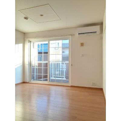 プラシードⅡ 102【管理NO：1-013718702-01020】 ★家具家電は申し込み後に搬入します★ ★2026年11月中旬入居可能★の物件写真2