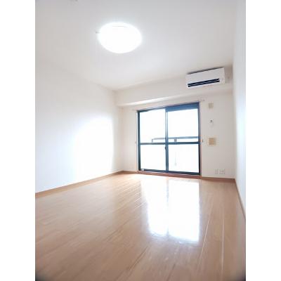 マンション・マーレ 203【管理NO：1-013535701-02030】 ★家具家電は申し込み後に搬入します★ ★2026年10月下旬入居可能★の物件写真2