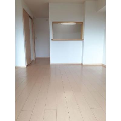 モデラート 102【管理NO：1-015821401-01020】 ★家具家電は申し込み後に搬入します★ ★2026年10月下旬入居可能★の物件写真2