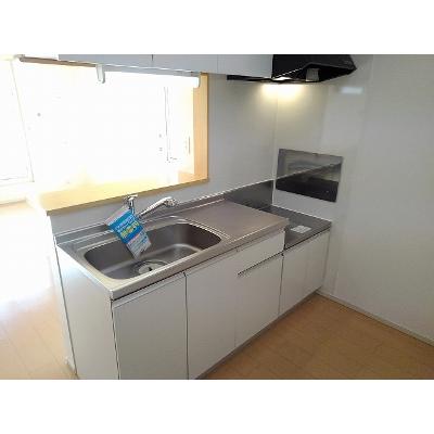 エラン 202【管理NO：1-020991301-02020】 ★家具家電は申し込み後に搬入します★ ★2026年10月中旬入居可能★の物件写真3