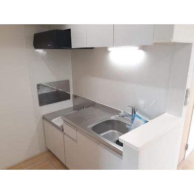 グレイシャス 102【管理NO：1-021960401-01020】 ★家具家電は申し込み後に搬入します★ ★2026年12月中旬入居可能★の物件写真3