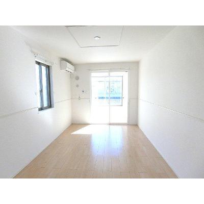 ステージ　カラ 101【管理NO：1-023028501-01010】 ★家具家電は申し込み後に搬入します★ ★2026年12月中旬入居可能★の物件写真2