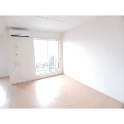 メゾン　ラブリーＪ 204【管理NO：1-018137101-02040】 ★家具家電は申し込み後に搬入します★ ★2026年11月上旬入居可能★の物件写真2